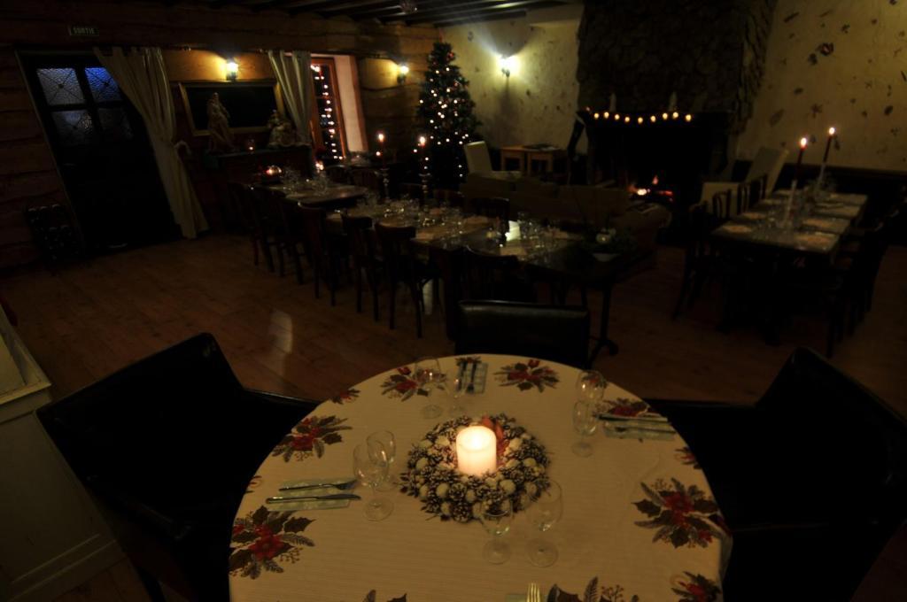 Auberge De La Providence Saint-Donat Eksteriør billede