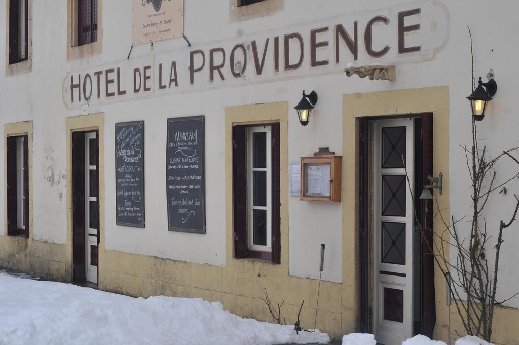 Auberge De La Providence Saint-Donat Eksteriør billede