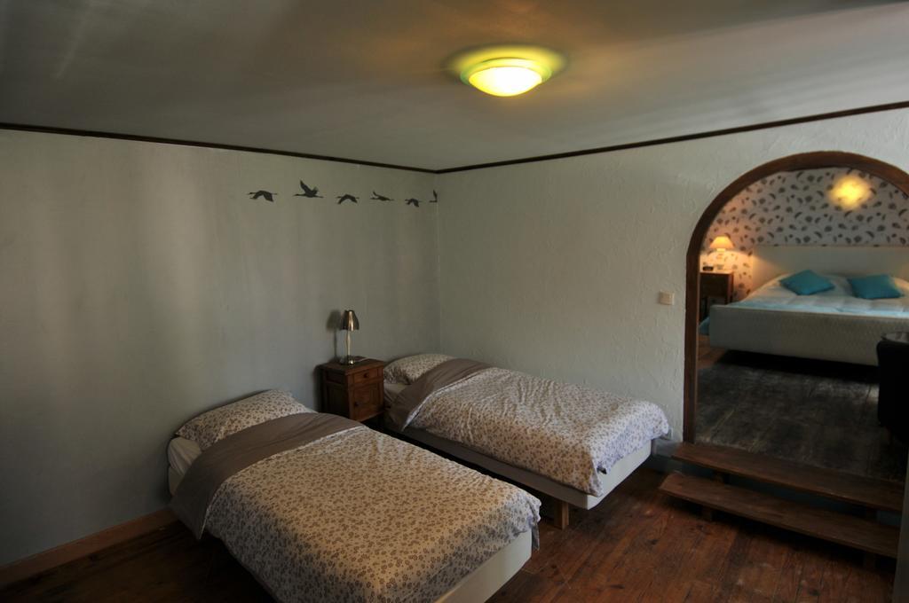 Auberge De La Providence Saint-Donat Eksteriør billede
