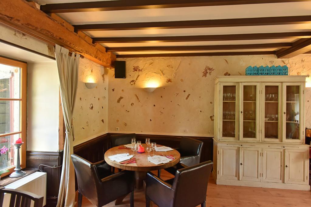 Auberge De La Providence Saint-Donat Eksteriør billede