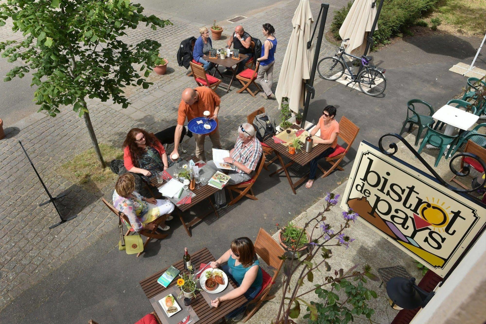 Auberge De La Providence Saint-Donat Eksteriør billede