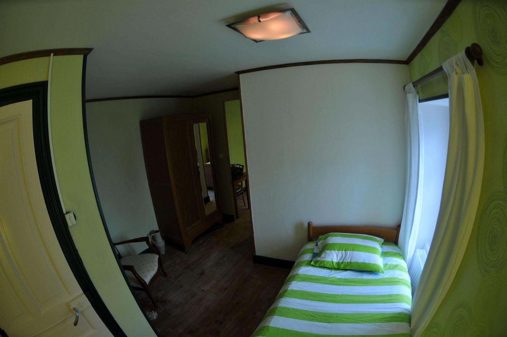 Auberge De La Providence Saint-Donat Eksteriør billede