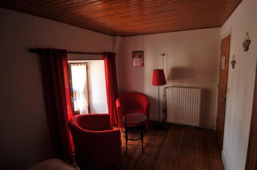 Auberge De La Providence Saint-Donat Eksteriør billede